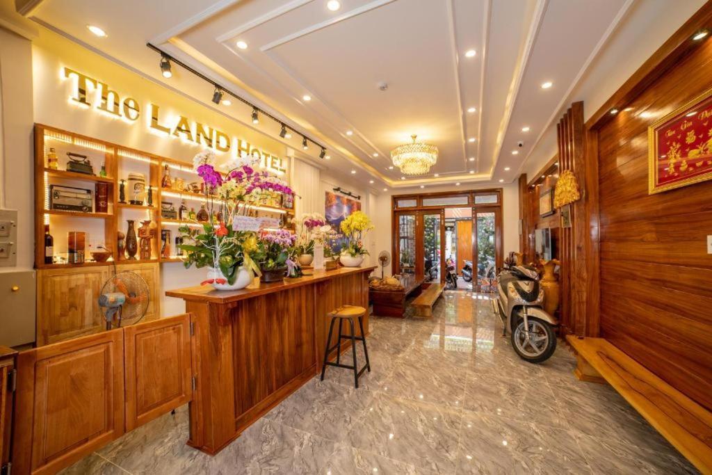 The Land Hotel & Apartment Вунгтау Екстер'єр фото